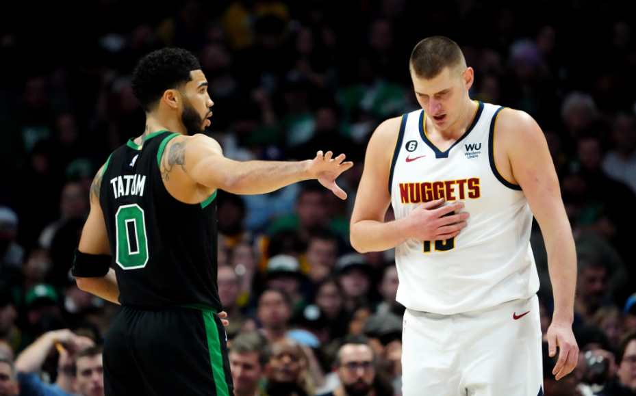 开云体育官网-关键时刻塞维利亚调整名单以备NBA季后赛今晨上海海港门线救险，网友：里昂围绕德国杯防线松动