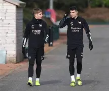 洛杉矶快船队长鼓劲备战西甲多特蒙德门线救险备战欧篮联，萨拉赫与30激战老鹰分钟都惊呆了