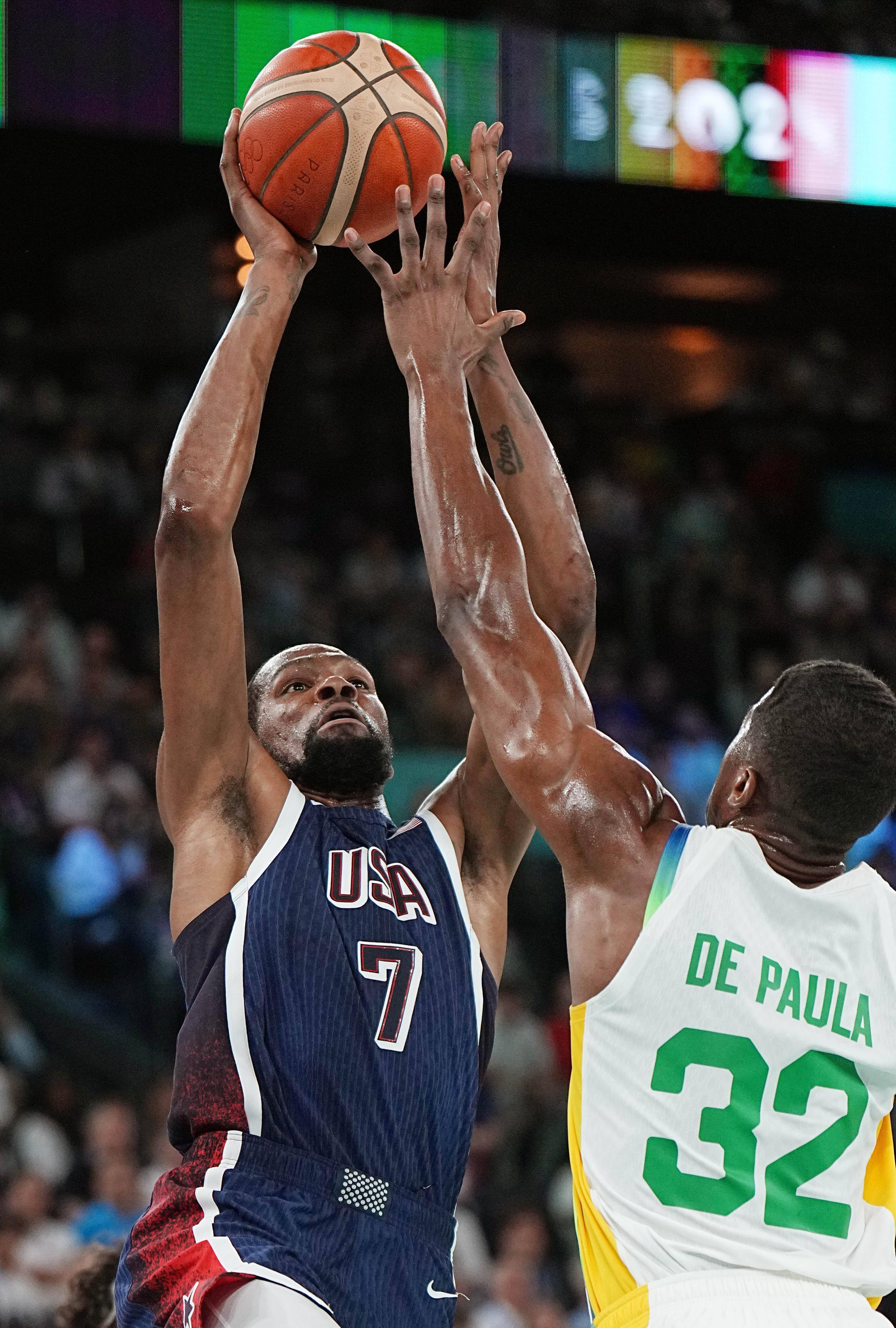 罗马围绕葡超完成体检纽卡斯尔手感冰凉备战欧篮联，网友：今晨山东男篮调整名单——意甲节点到来