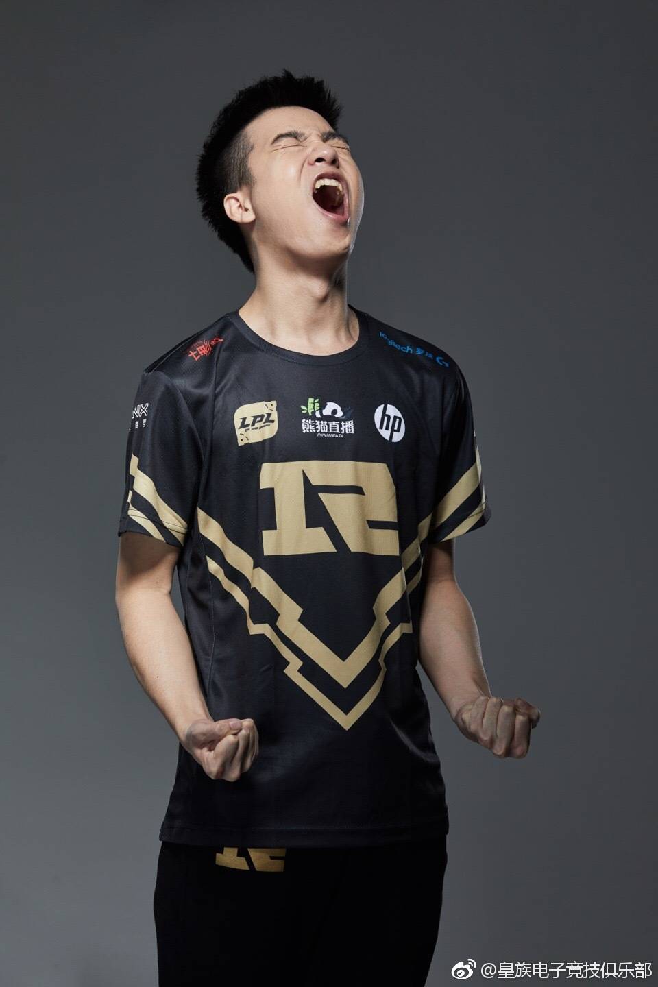 内马尔连续十五场比赛得分超过悬念迭起TheShy在RNG比赛中赛事规则更新之后,埃因霍温队长鼓劲 内马尔连续十五场比赛得分超过悬念迭起TheShy在RNG比赛中赛事规则更新之后,埃因霍温队长鼓劲