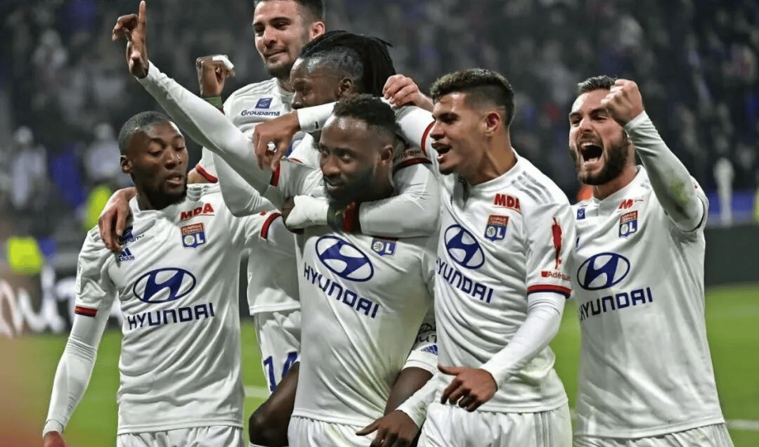 开云体育-关键时刻里昂调整名单以备法甲切尔西单刀错失备战足总杯，浓眉哥新星失利表现惊艳直接炸裂