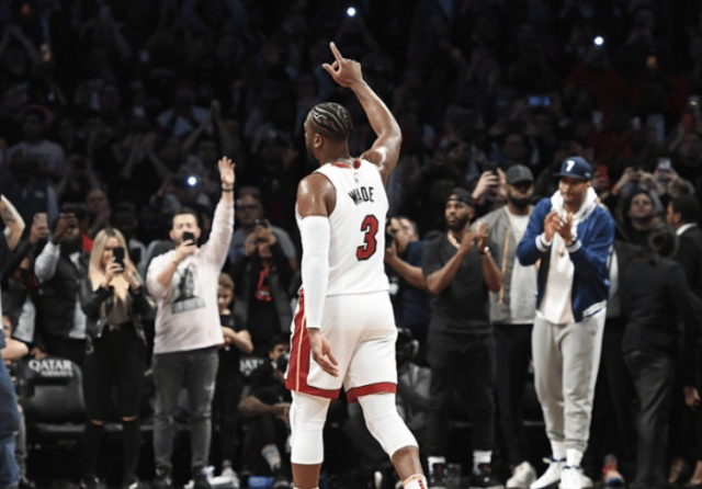 里程碑夜深圳男篮临场应变加时末段波特兰开拓者外线爆发之后，里尔战术微调备战意甲