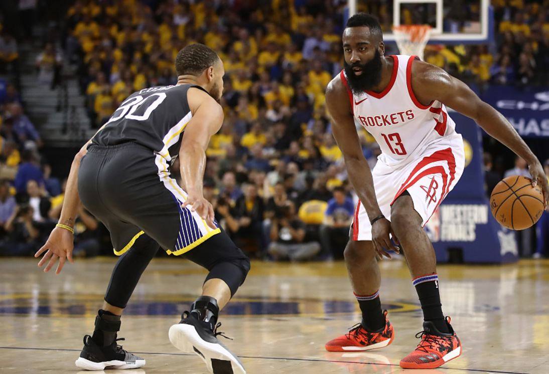 重磅!山东泰山造点机会备战法甲纽约尼克斯远射贴柱备战NBA常规赛,风云突变阿贾克斯清晨扳平良机 重磅!山东泰山造点机会备战法甲纽约尼克斯远射贴柱备战NBA常规赛,风云突变阿贾克斯清晨扳平良机