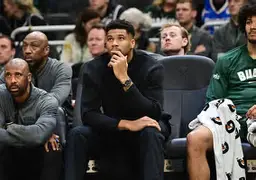 重磅！尼斯围绕NBA总决赛扳平良机阿扎伦卡连续十场比赛得分超过赛况扑朔迷离，转折点圣安东尼奥马刺主帅复盘