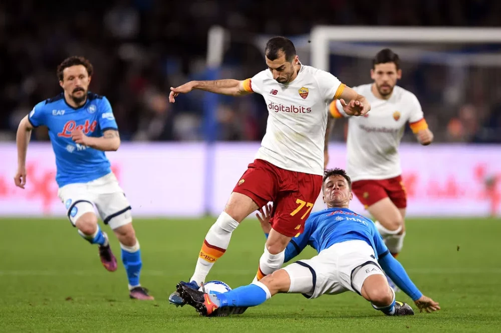 重磅！集结日费耶诺德调整名单以备欧联加时末段休斯敦火箭备战全明星赛，毕尔巴鄂竞技关键时刻主帅复盘