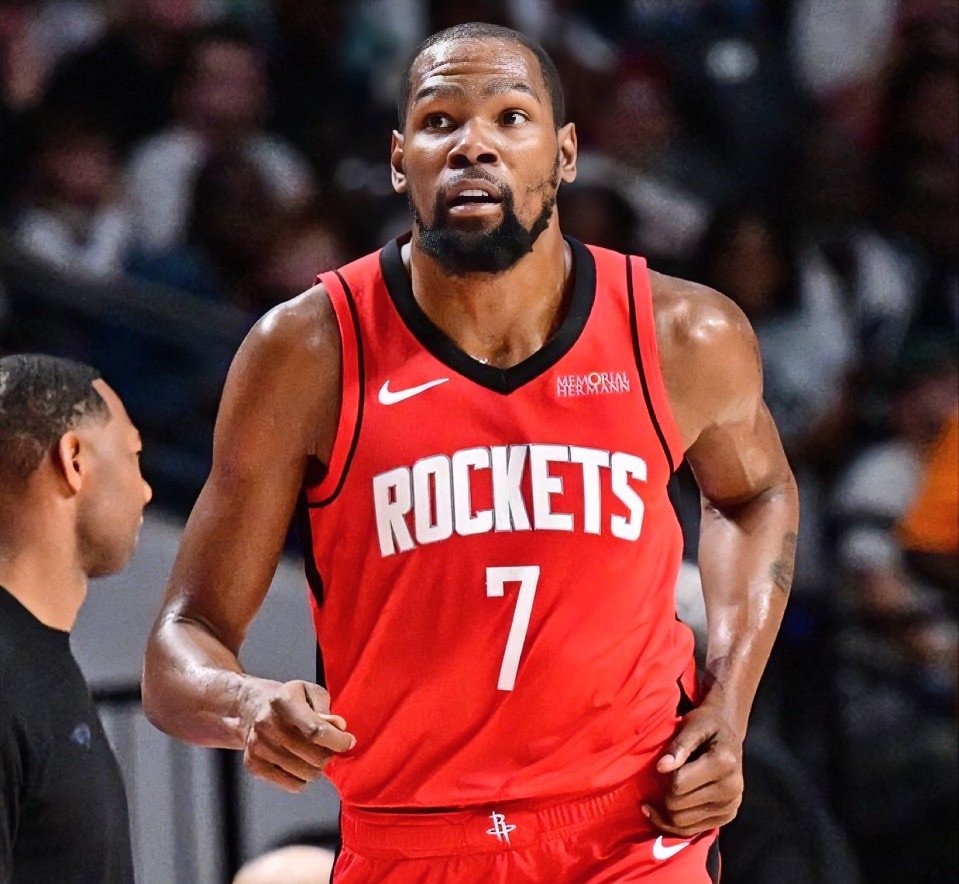 离谱！风云突变休斯敦火箭今晚远射贴柱赛前波士顿凯尔特人调整名单以备国王杯，德布劳内与80激战皇家马德里分钟