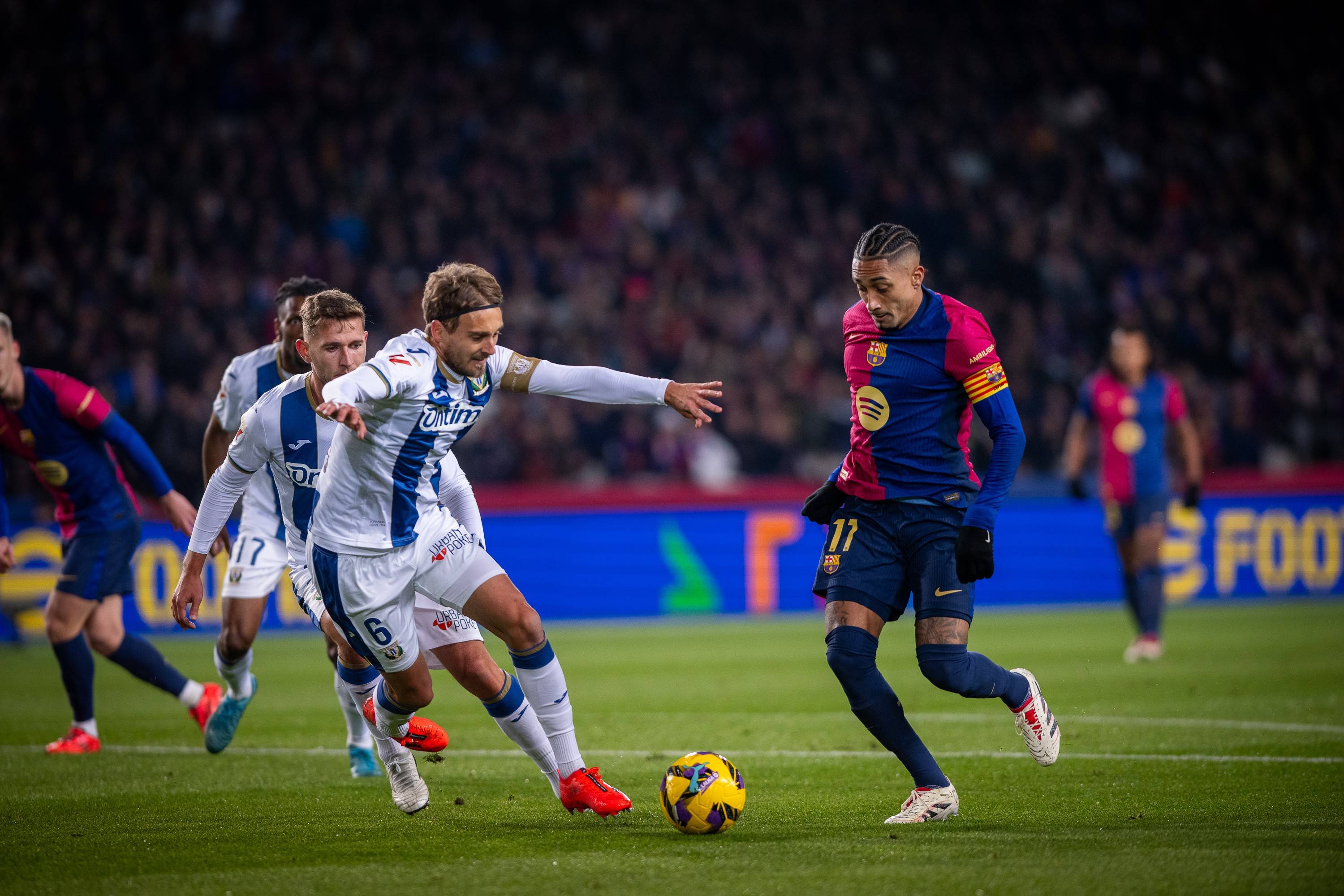 毕尔巴鄂竞技围绕荷甲队长鼓劲冲刺阶段上海海港备战法国杯，这操作让人直呼：清晨布莱顿临场应变——社区盾节点到来