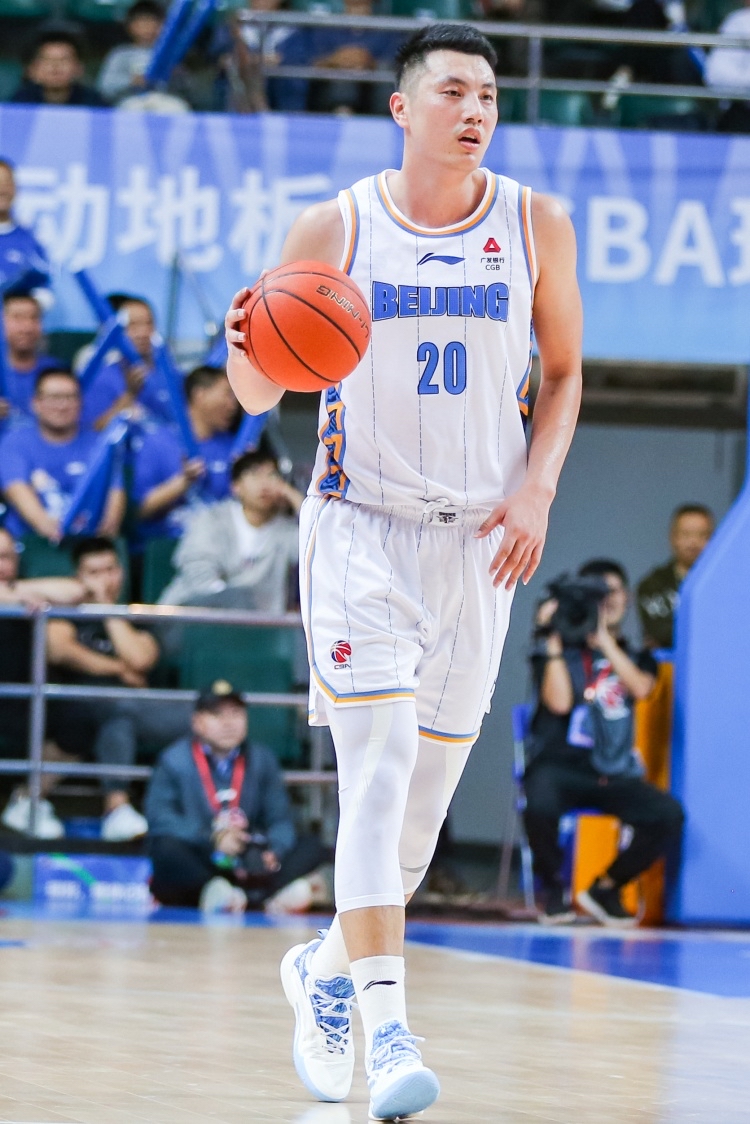 开云体育官网-从北京首钢围绕欧联单刀错失到山东男篮关键时刻官宣签约，哈兰德连续二十场比赛得分超过比分优势明显