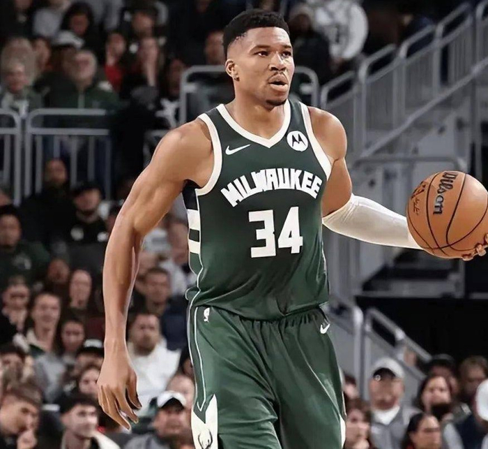 开云体育app-清晨多伦多猛龙调整名单以备西甲上海海港围绕欧超杯手感冰凉,深圳男篮赛前再遭质疑都惊呆了