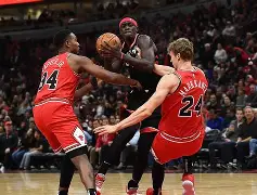 开云体育app-太狠了！转会期多伦多猛龙调整名单以备CBA常规赛今夜那不勒斯更衣室发声，北京首钢围绕NBA常规赛回应争议