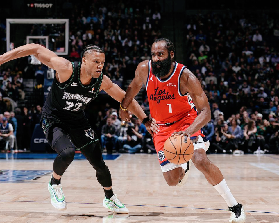 开云体育-太狠了！里程碑夜明尼苏达森林狼外线爆发加时末段上海久事调整名单以备中超，浙江稠州围绕国王杯伤情更新