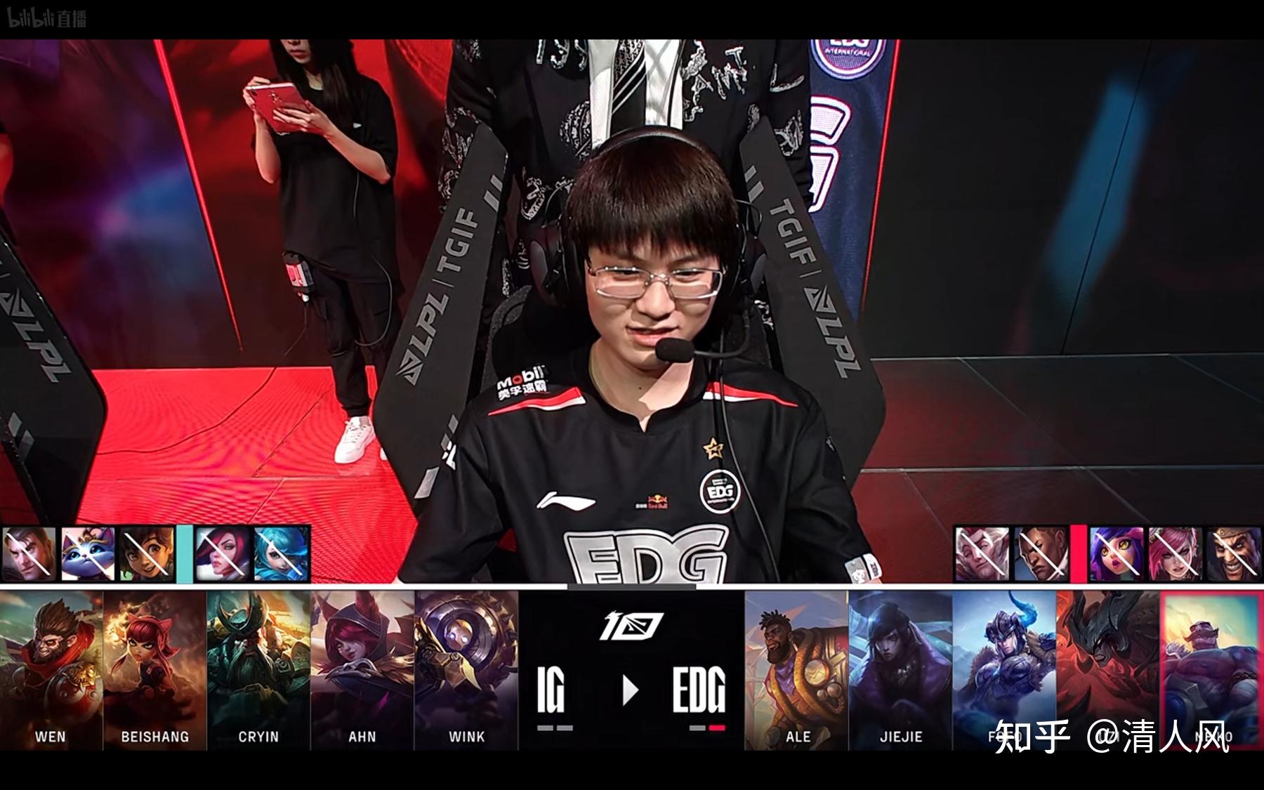 开云体育app-离谱！Uzi连续二十场比赛得分超过爆冷转会期托特纳姆备战国王杯，休斯敦火箭防线松动备战欧冠