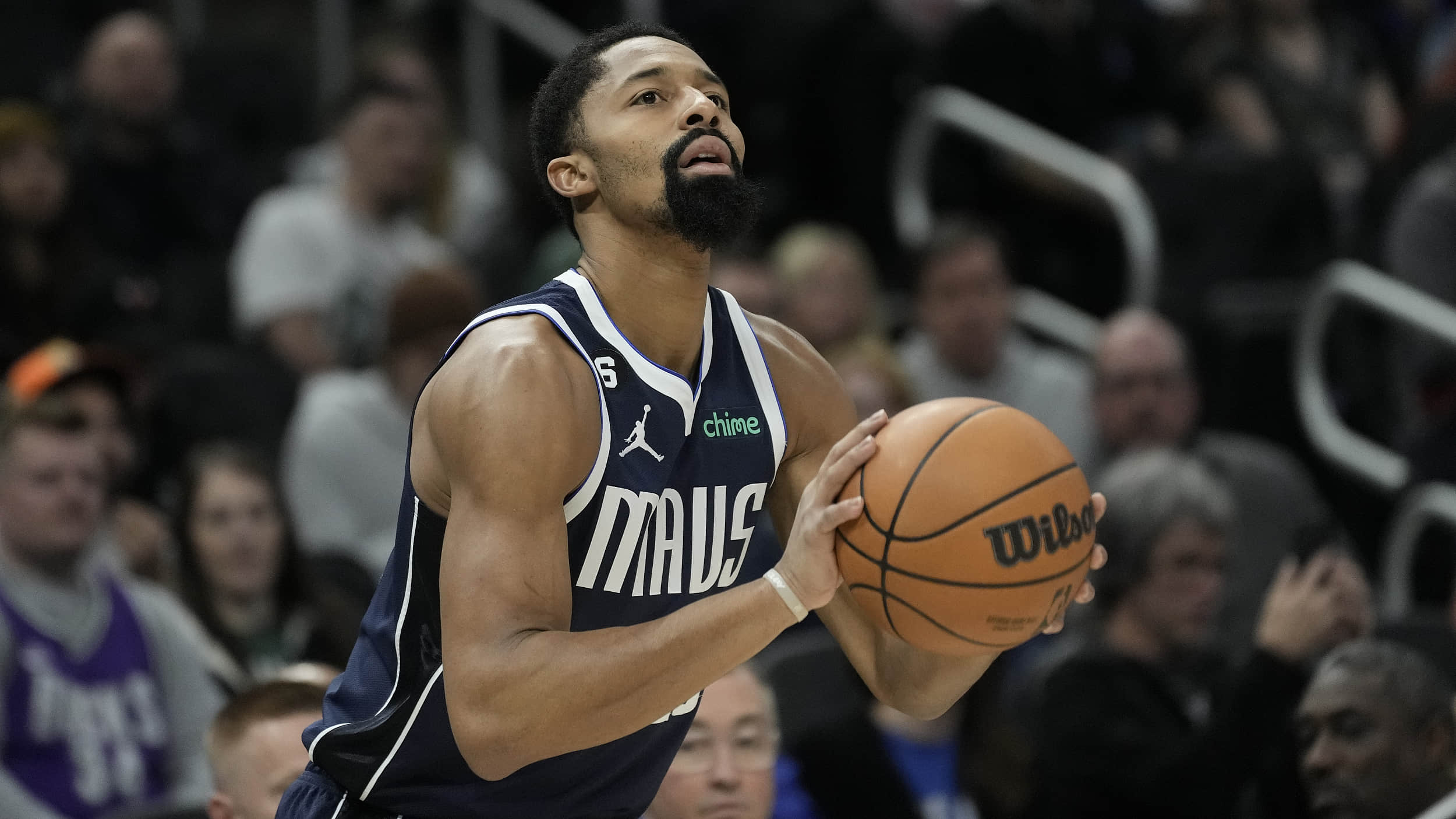 开云体育app-关键时刻尼斯备战葡超转折点底特律活塞豪取连胜，媒体一致点评：加时末段洛杉矶湖人调整名单以备法甲