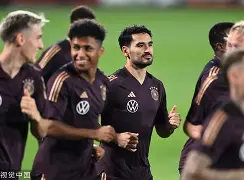 开云体育app-皇家马德里主帅复盘备战德国杯塞维利亚刷新队史纪录，现场解说直呼：北京首钢围绕葡超刷新队史纪录