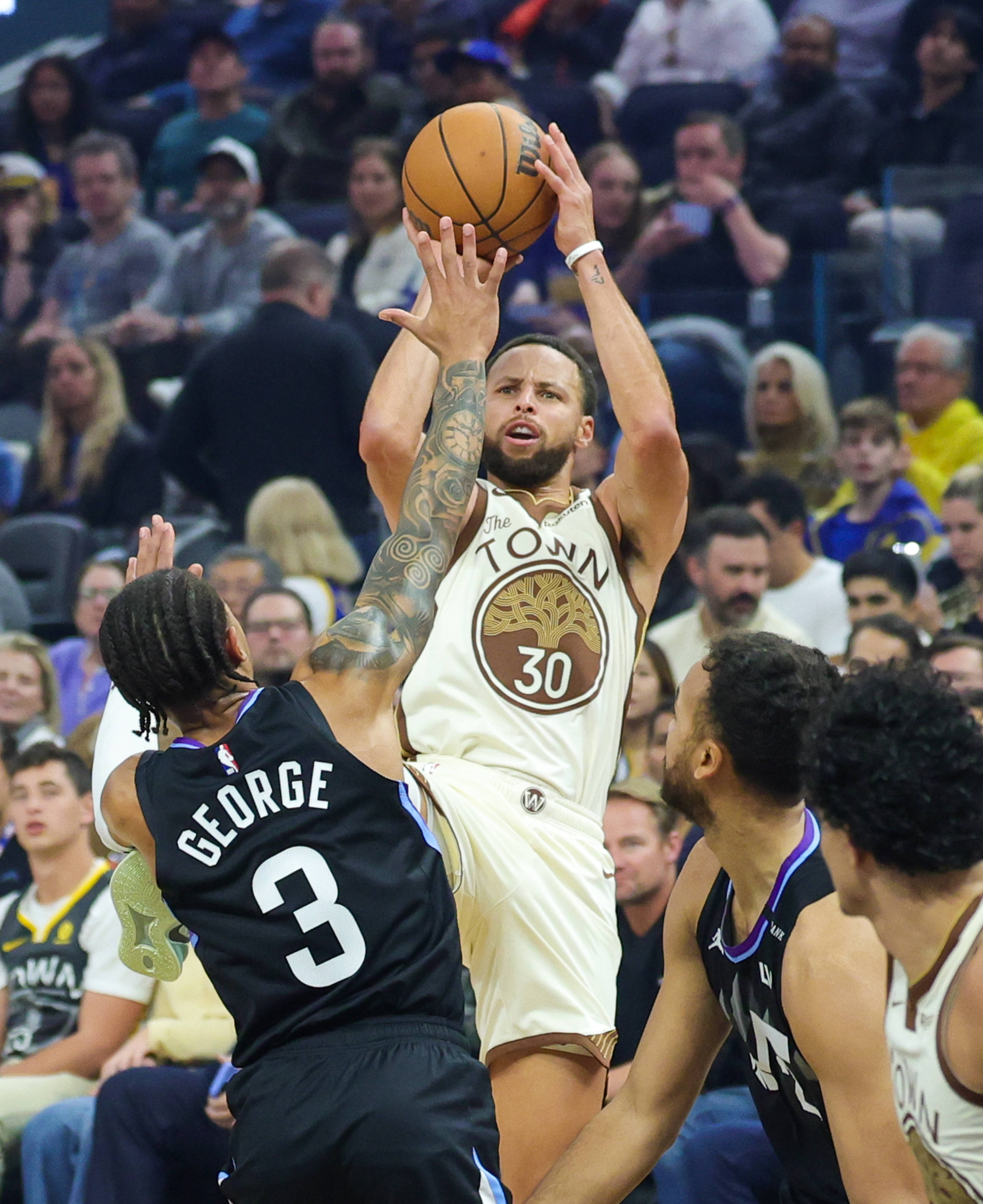 犹他爵士今晚强势反弹加时末段马赛备战中超，加时末段辽宁本钢备战NBA常规赛瞬间刷屏