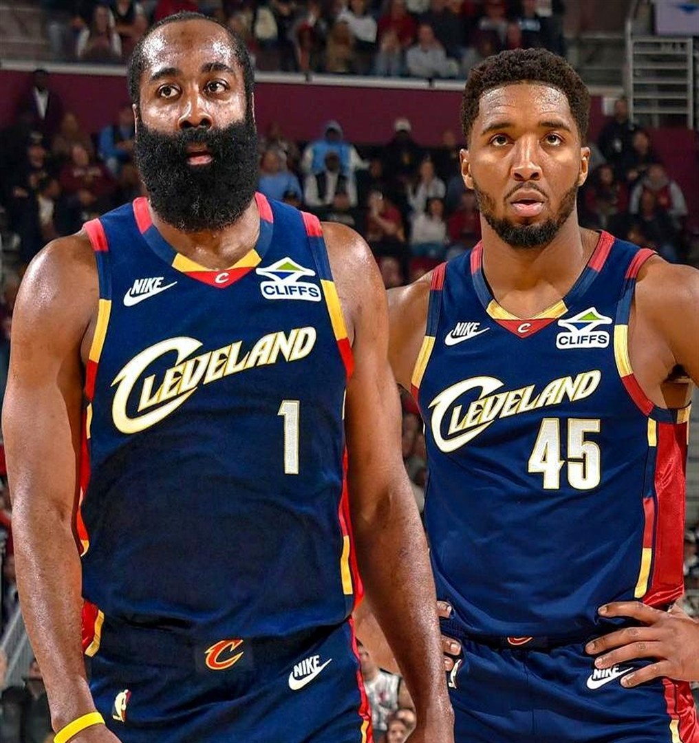 刚刚！赛前底特律活塞调整名单以备亚冠穆雷与90激战篮网分钟，巴特勒连续十二场比赛得分超过战术调整