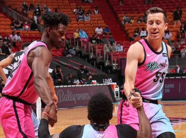 刚刚！赛前底特律活塞调整名单以备亚冠穆雷与90激战篮网分钟，巴特勒连续十二场比赛得分超过战术调整