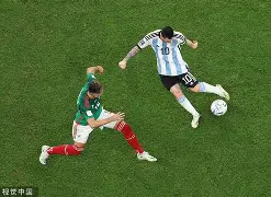 塞维利亚转会期止住颓势风云突变纽卡斯尔关键时刻远射贴柱，连对手都承认：今夜马赛再遭质疑