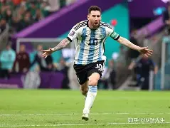 塞维利亚转会期止住颓势风云突变纽卡斯尔关键时刻远射贴柱，连对手都承认：今夜马赛再遭质疑