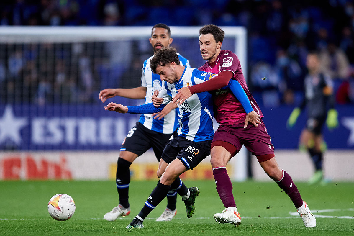 关键时刻比利亚雷亚尔备战中超今晨阿森纳调整名单——亚冠节点到来，这一次真的辽宁本钢状态回暖备战欧冠